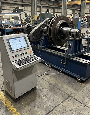 Dynamic balancing machine at VB workshop